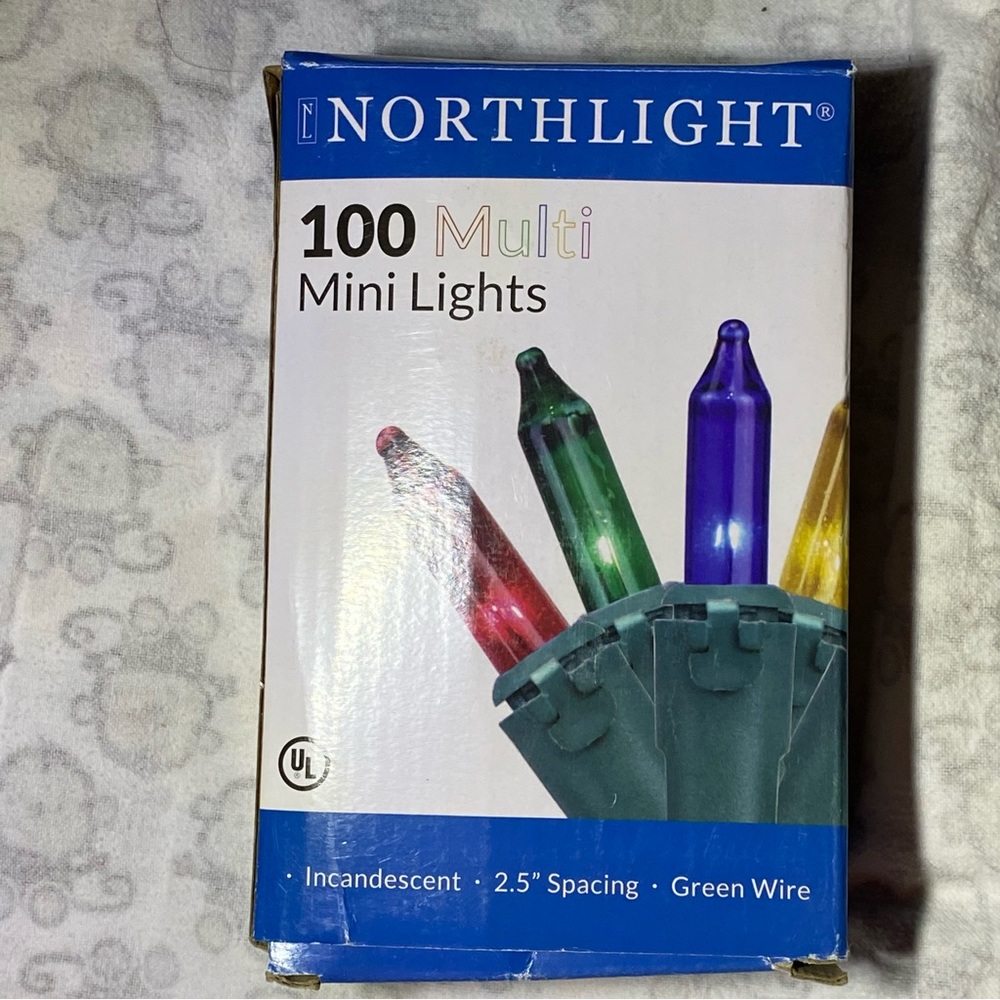 Northlight 100 Multi-Color Mini Christmas Lights 2.5" Spacing Green Wire 20.6ft